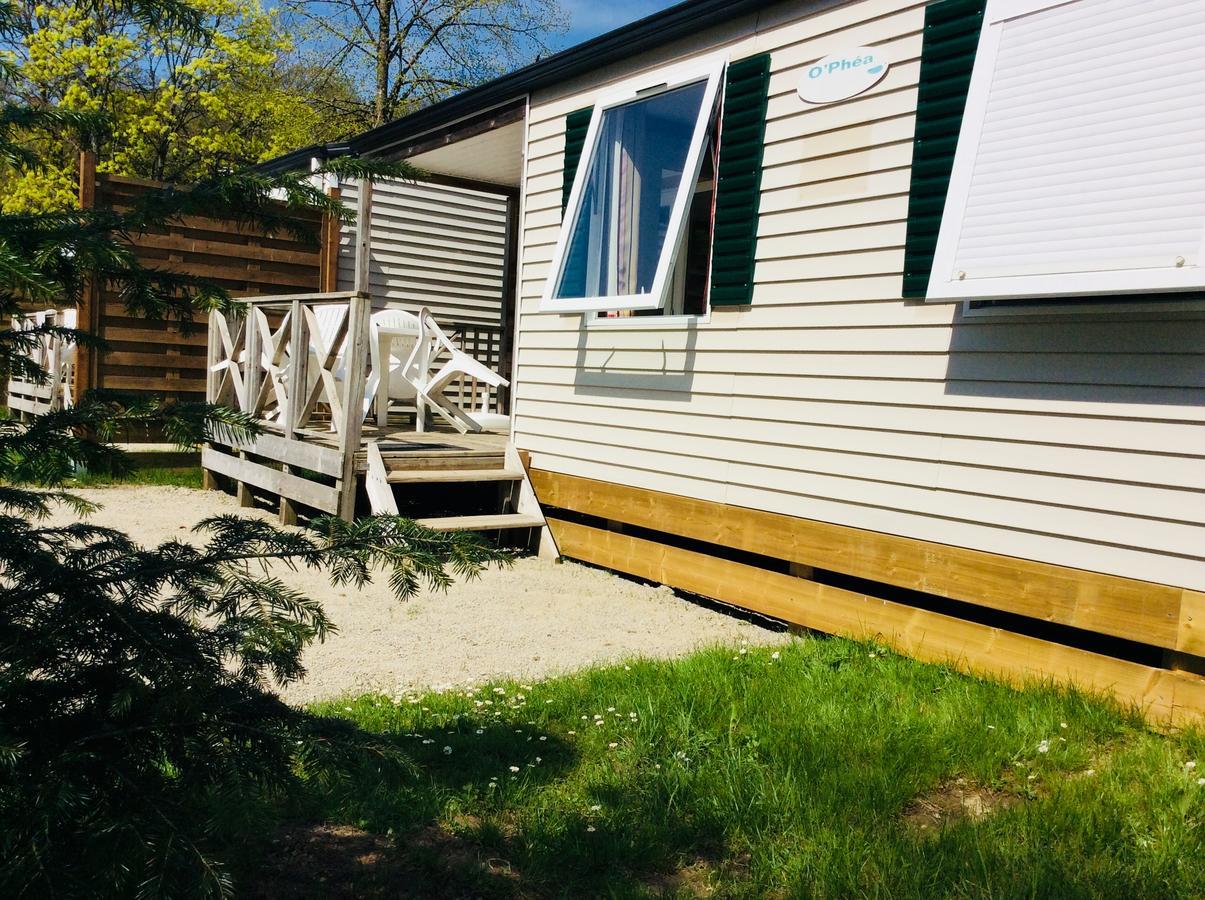 Camping De Contrexeville Contrexéville Exterior foto