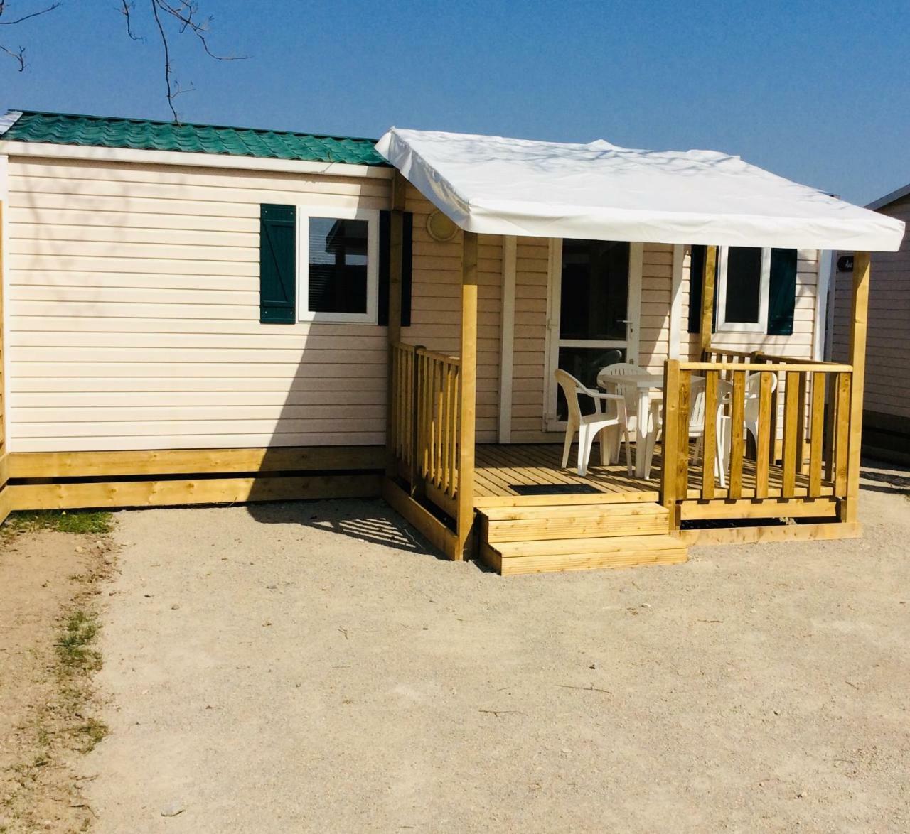Camping De Contrexeville Contrexéville Exterior foto